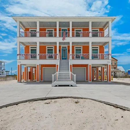 Peachy Queen By Gulf Coast Getaways